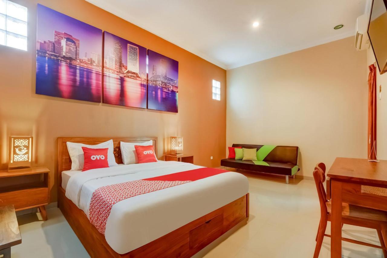 Melati Super Oyo 3496 Griya Gayatri Syariah酒店 外观 照片